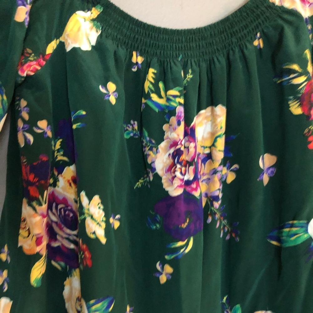 Anthropologie 100%‎ silk off the shoulder blouse - Picture 7 of 10